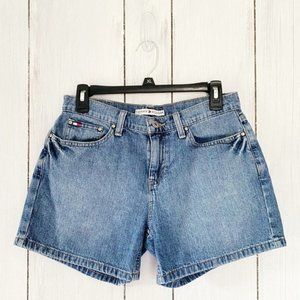 Vintage Tommy Hilfiger Medium Wash Denim Mid Rise Boyfriend Jean Short